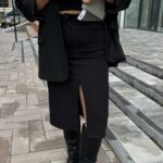Котонова спідниця класична чорного кольору