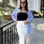 Класична спідниця, молочного кольору
